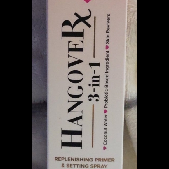NEW Too Faced Hangover 3 in 1 Replenishing Primer & Setting Spray - Picture 1 of 6